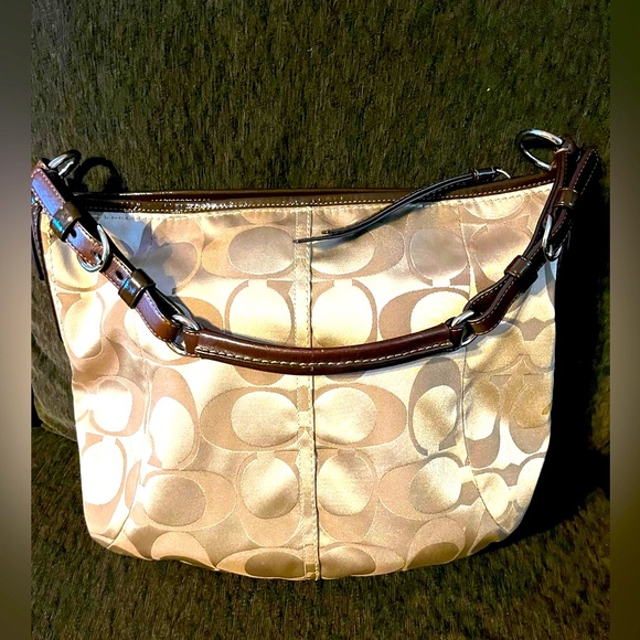 Coach Signature Hobo Bag - Picture 3 of 6